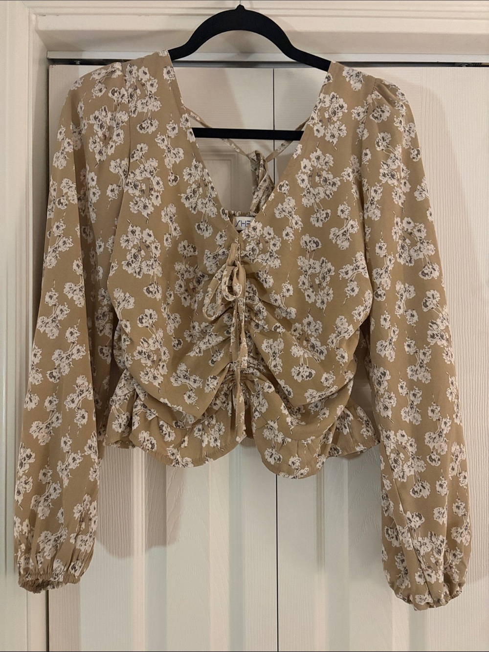 She + Sky Beige Floral Tie-Front Long Sleeve Blouse